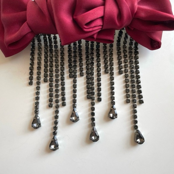 Free people Dreamin of the past 2 satin bow barrettes w/ fringe rhinestones NWT - Picture 8 of 13